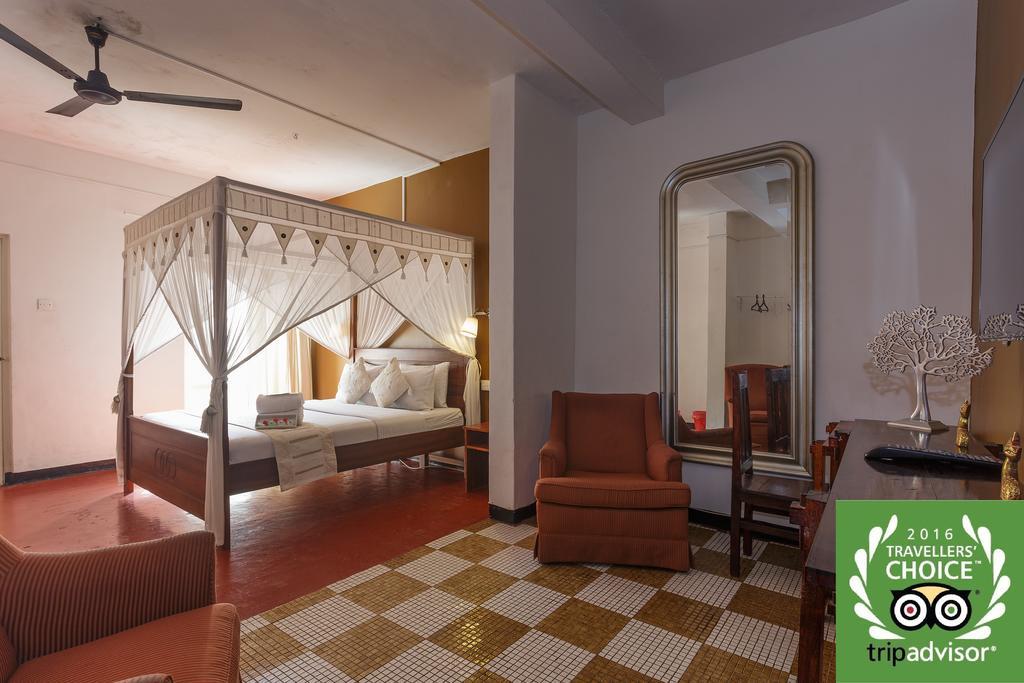 Villa Blanco Дехивала-Маунт-Лавиния Экстерьер фото