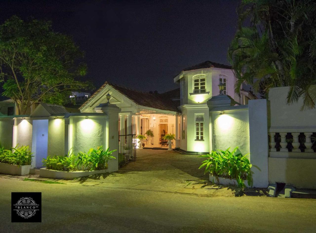 Villa Blanco Дехивала-Маунт-Лавиния Экстерьер фото