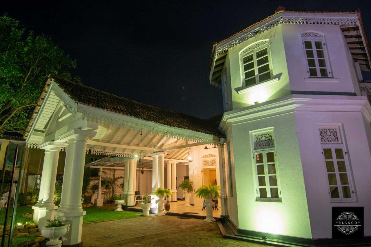 Villa Blanco Дехивала-Маунт-Лавиния Экстерьер фото